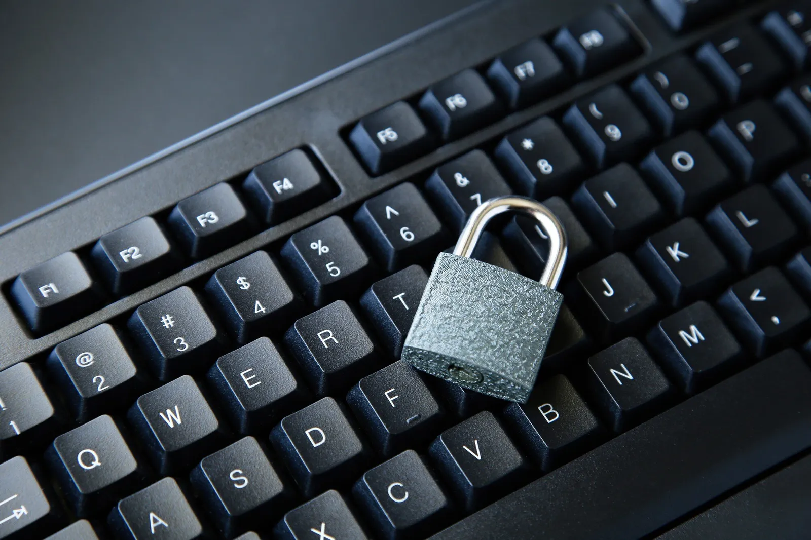 Securing my privileged access with AVD